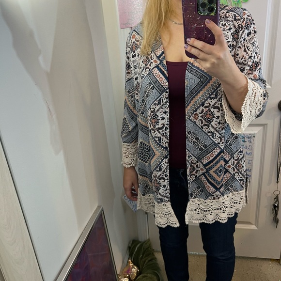 Xhilaration Tops - XHILARATION OPEN FRONT CARDIGAN TOP OVERSIZED COVER UP LACE PRINT PINK BLUE EUC